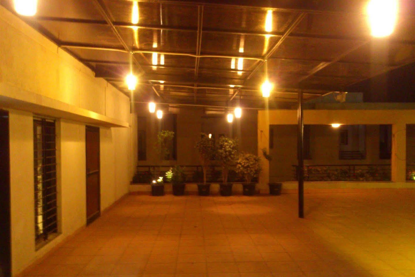 Hotel Darshan Executive أورانغاباد المظهر الخارجي الصورة